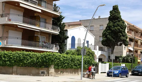 Poble (El Vendrell) · 06458