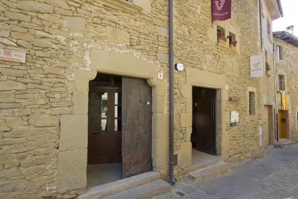 Mossèn Cinto Verdaguer, casa pairal (Folgueroles) · 03643