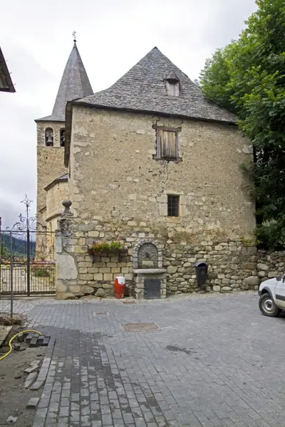 Església de Sant Julià de Garòs (Garòs) · 02061