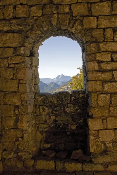 Església de Sant Pere de Montgrony (Gombrèn) · 02373
