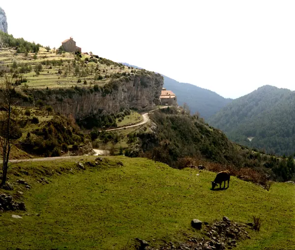 Església de Sant Pere de Montgrony (Gombrèn) · 1228