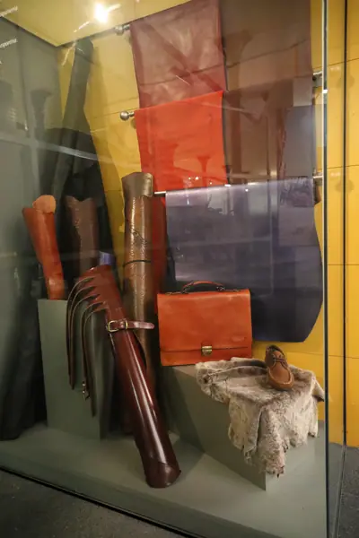 Cal Boyer, Museu de la Pell (Igualada) · 06353