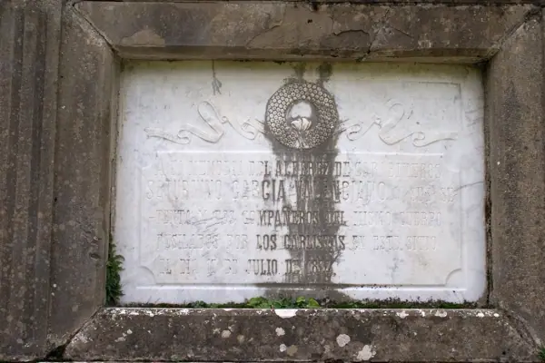 Panteó carlí i Rupit (Llaers) · 00903