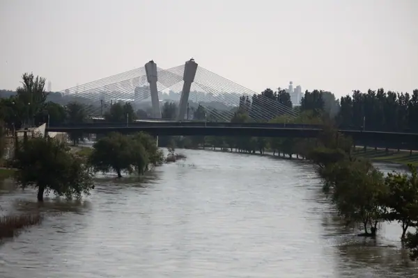 Ciutat i la Paeria (ajuntament) (Lleida) · 04908