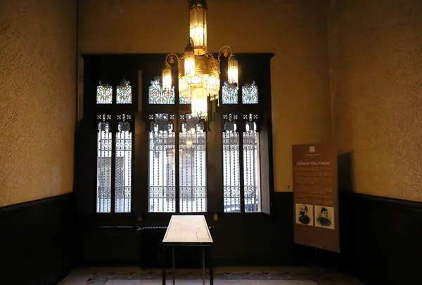 Casa Coll i Regàs (Mataró) · 07157