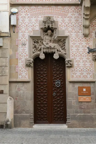 Casa Coll i Regàs (Mataró) · 07143