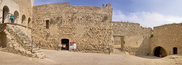 Castell (Miravet) · 01965