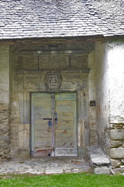 Església de Sant Estèue i Mont (Montcorbau) · 02074