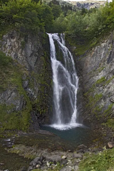 Montgarri, Bassa d'Oles i Saut deth Pish (Val d'Aran) · 02225