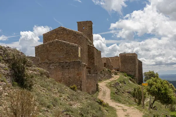 Castell de Lladurs (Serra-seca) · 08505