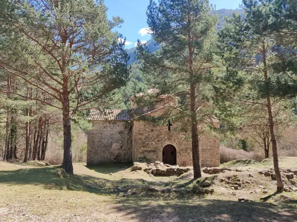Església de Sant Pere de Graudescales (Navès) · 06393jn