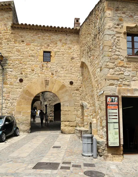 Poble (Pals) · 06698