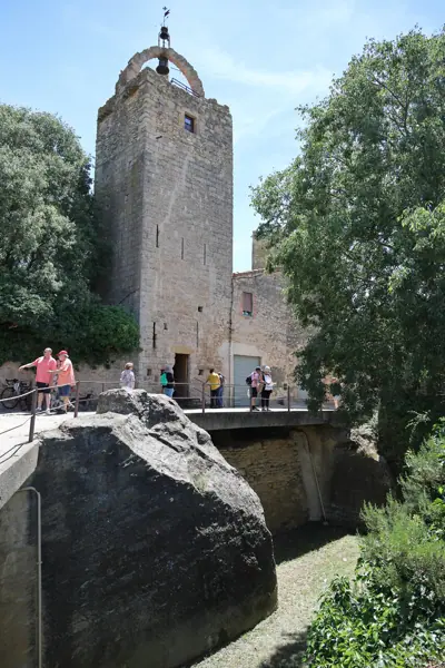 Poble (Peratallada) · 06638