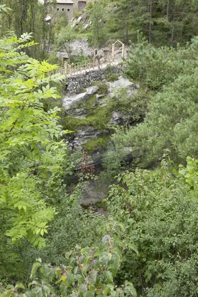 Jardins Artigas (Antoni Gaudí) (La Pobla de Lillet) · 03322