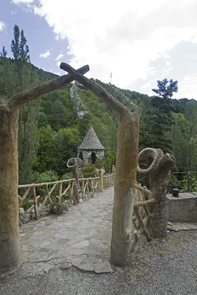 Jardins Artigas (Antoni Gaudí) (La Pobla de Lillet) · 03333
