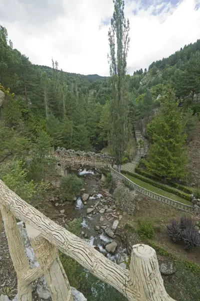 Jardins Artigas (Antoni Gaudí) (La Pobla de Lillet) · 03332