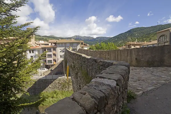 Poble (La Pobla de Lillet) · 03343