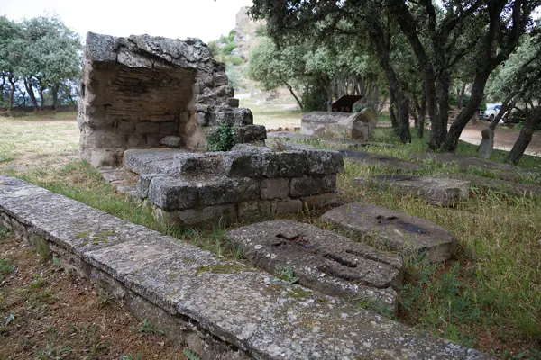 Canònica de Sant Pere (Ponts) · 08431