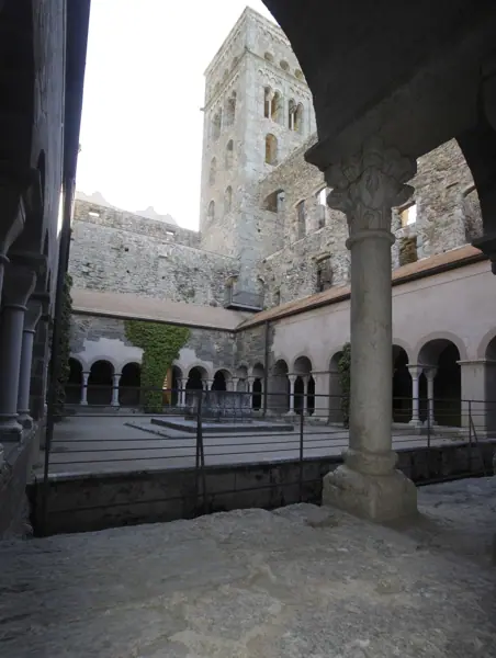 Monestir de Sant Pere de Rodes (El Port de la Selva) · 03904