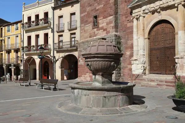 Font renaixentista (Prades) · 06008