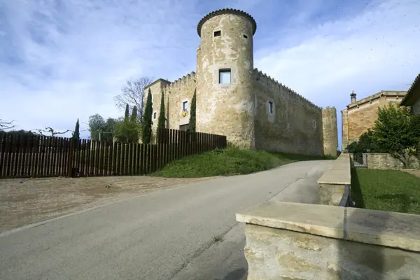 Església-castell de Sant Cugat (Ravós del Terri) · 03584