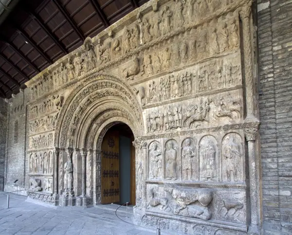 Monestir de Santa Maria (Ripoll) · 02500