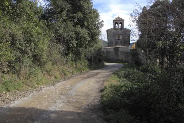 Hostal i església de Santa Cecília (Sadernes) · sadern