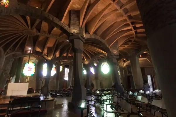 Cripta de la Colònia Güell, d'Antoni Gaudí (Santa Coloma de Cervelló) · 04709