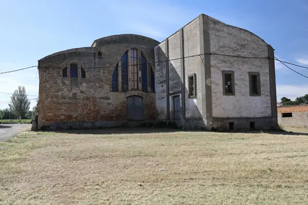 Magatzem modernista (Sant Guim de Freixenet) · 06067