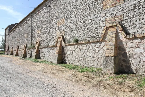 Magatzem modernista (Sant Guim de Freixenet) · 06069