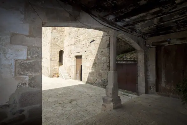 El poble (Santa Pau) · 03238