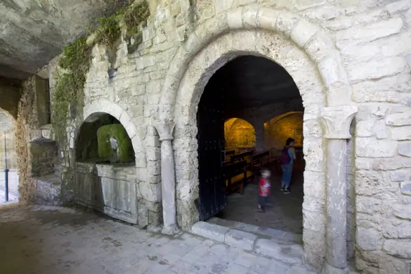 Monestir de Sant Miquel del Fai (Sant Quirze Safaja) · 01153