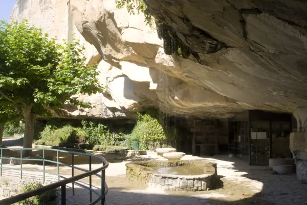 Monestir de Sant Miquel del Fai (Sant Quirze Safaja) · 01161