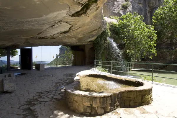 Monestir de Sant Miquel del Fai (Sant Quirze Safaja) · 01160