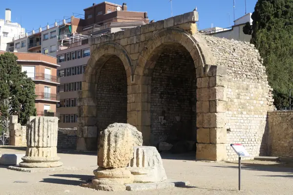 Fòrum local (Tarragona) · 05351