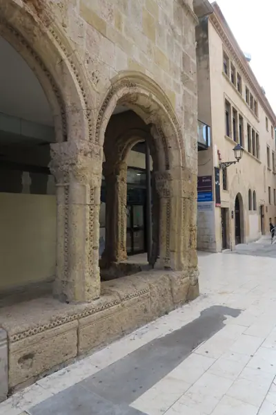 Antic Hospital de Santa Tecla (Tarragona) · 05296  Tarragona, Old Hospital of  Sta. Tecla Albert Aym? Aubeyzon