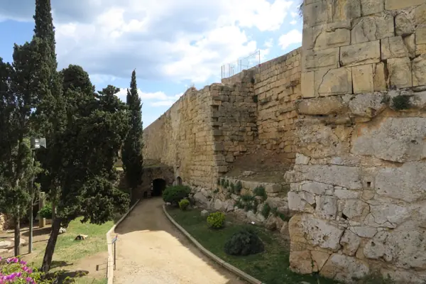 Muralles romanes (Tarragona) · 05388