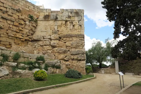 Muralles romanes (Tarragona) · 05390