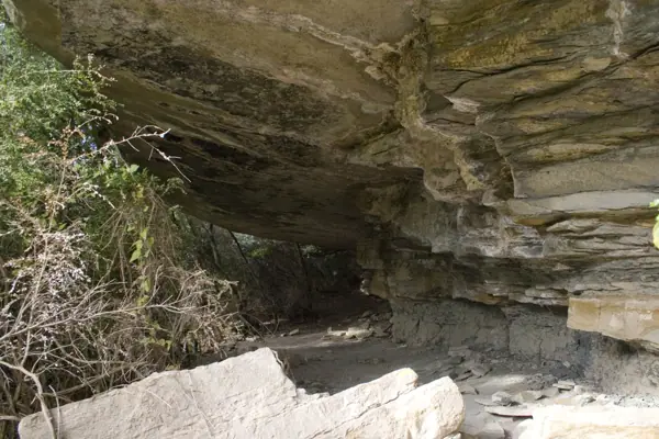 Amagatall d'en Serrallonga, paisatges (Tavertet) · 00654