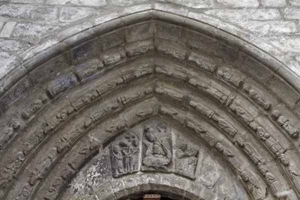 La capital i l'església de Sant Miquèu (Vielha) · 02127