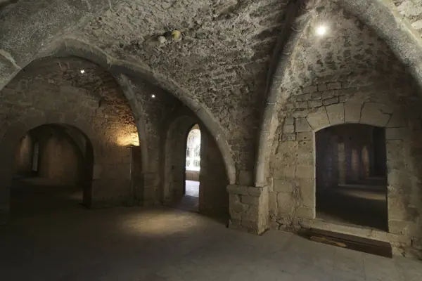 Canònica de Santa Maria (Vilabertran) · 03864