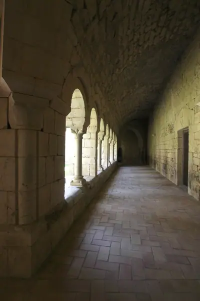Canònica de Santa Maria (Vilabertran) · 03867