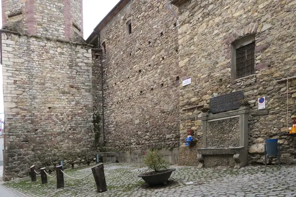 Poble (Vilaller) · 04869