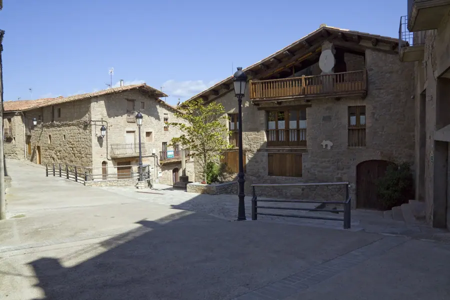 Peu de la Creu i plaça Major