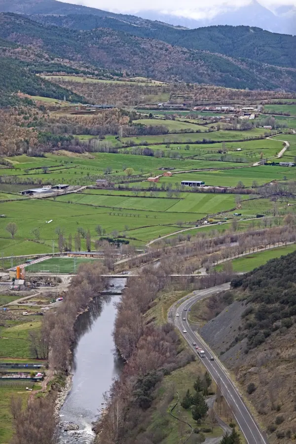 Pla de Sant Tirs, Tresponts i Alàs