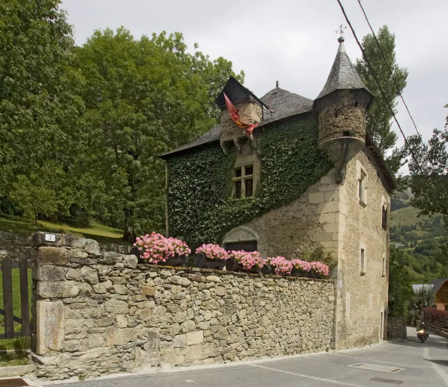Casa Bastret
